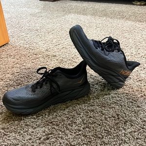 Women’s Hoka Clifton 8